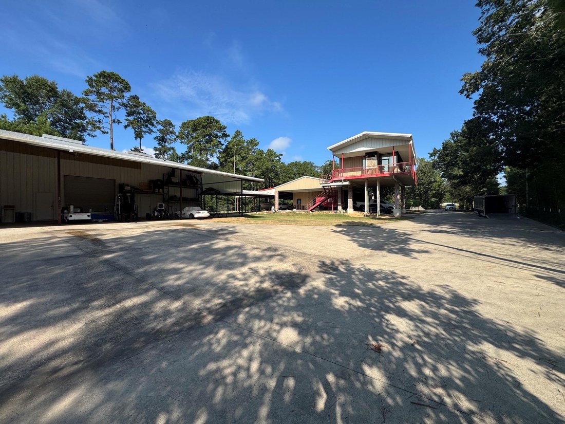 House in Conroe, Texas, United States 2 - 18628793