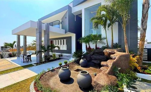 House in Lomas de Cocoyoc, Morelos, Mexico 1