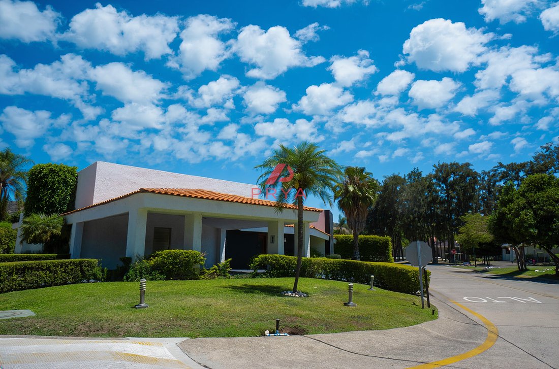 Condo in Club de Golf Santa Anita, Jalisco, Mexico 2 - 18628087