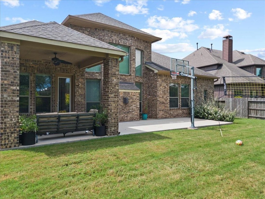 House in Sugar Land, Texas, United States 2 - 18627506