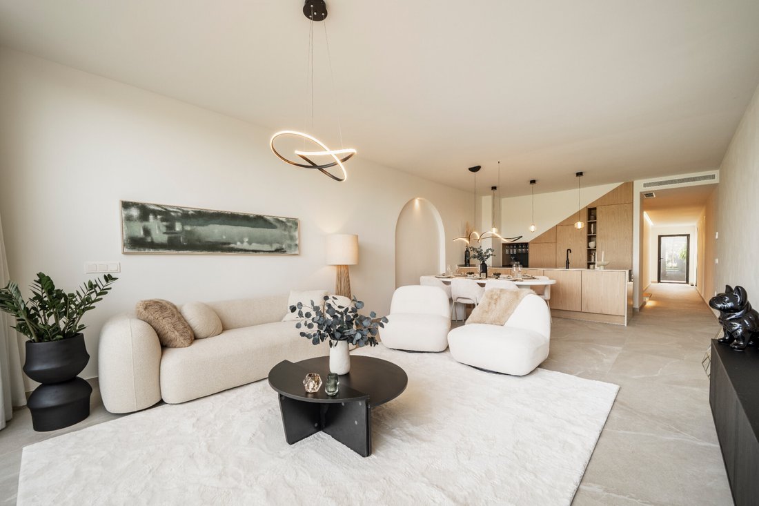 Townhouse in Nueva Andalucia, Marbella, Spain 4 - 18631478