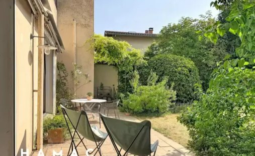 Apartment in Sainte-Foy-lès-Lyon, Auvergne-Rhône-Alpes, France 1