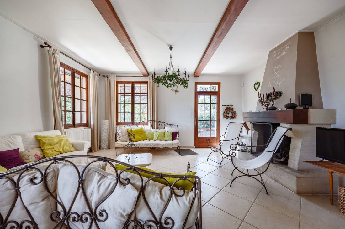 Casa a Gordes, Provenza-Alpi-Costa Azzurra, Francia 4 - 18496945