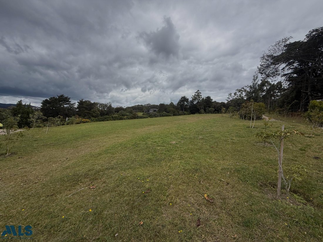 Land in Envigado, Antioquia, Colombia 2 - 18631287