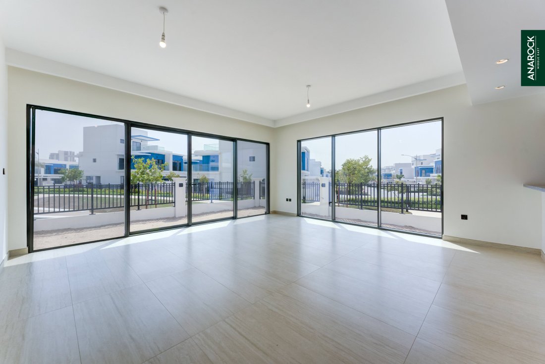Townhouse in Al Hebiah 5, Al Hebiah, Dubai 2 - 18631348