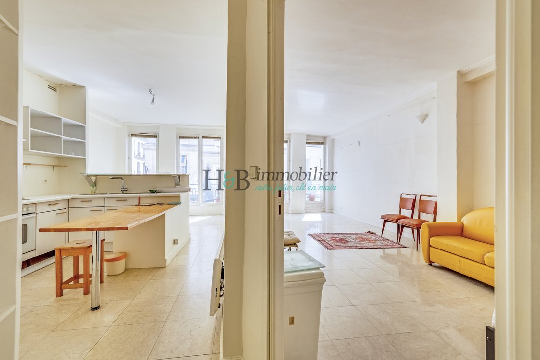 Apartment in Grange Aux Belles-Terrage, Paris 10e Arrondissement, Paris 5 - 18631354