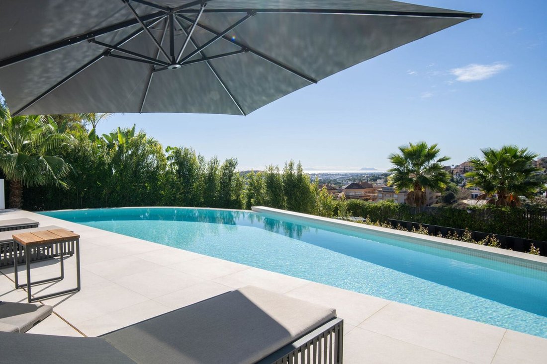 Villa in Nueva Andalucia, Marbella, Spain 5 - 18631539