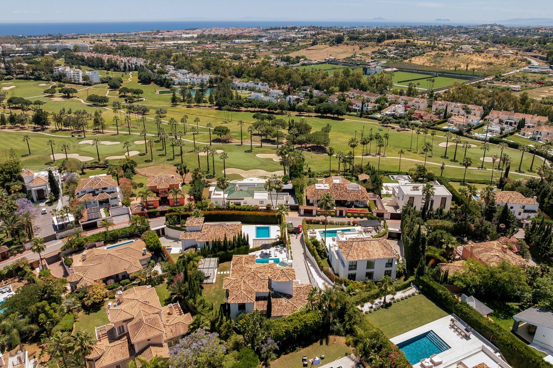 Villa in Nueva Andalucia, Marbella, Spain 3 - 18631604
