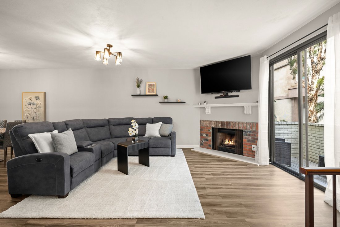 Condo in Los Angeles, California, United States 1 - 18631294