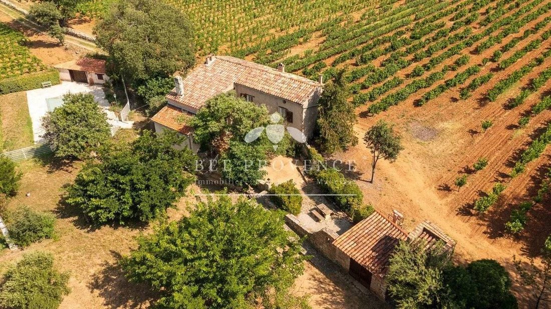 Estate in Cotignac, Provence-Alpes-Côte d'Azur, France 3 - 16296550