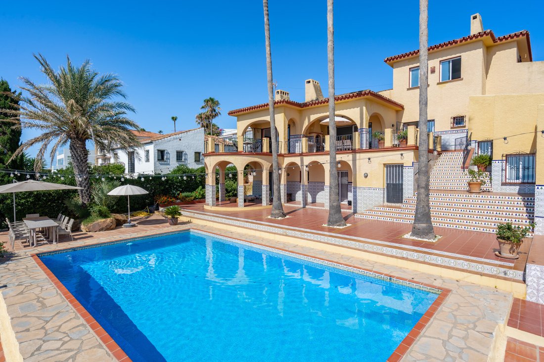 Villa in Buenas Noches, Estepona, Spain 3 - 18631519