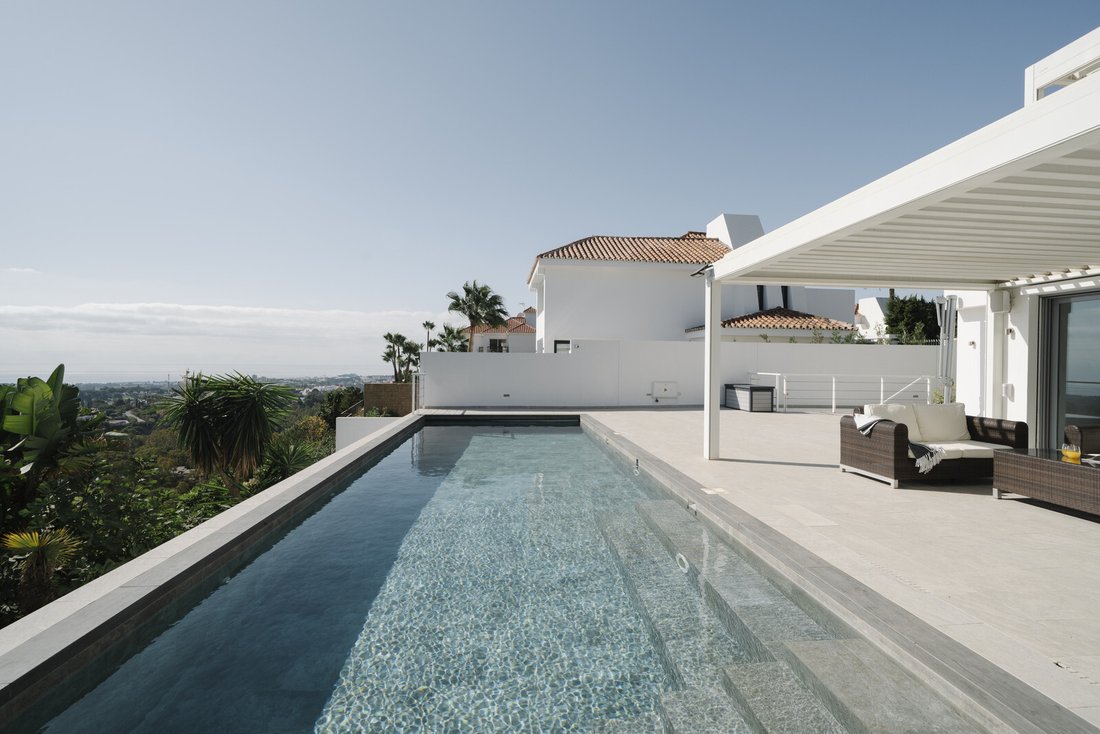 Villa in Nueva Andalucia, Marbella, Spain 2 - 18631550