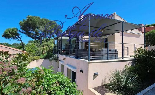 Haus in Hyères, Provence-Alpes-Côte d'Azur, Frankreich 1