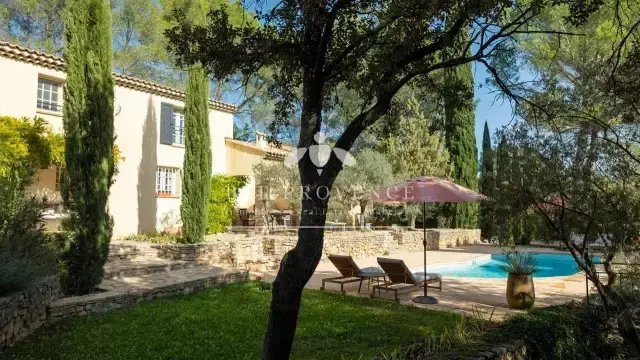 Villa en Cotignac, Provenza-Alpes-Costa Azul, Francia 1 - 16297315