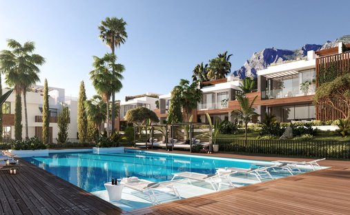 Villa in Golden Mile, Andalusia, Spain 1