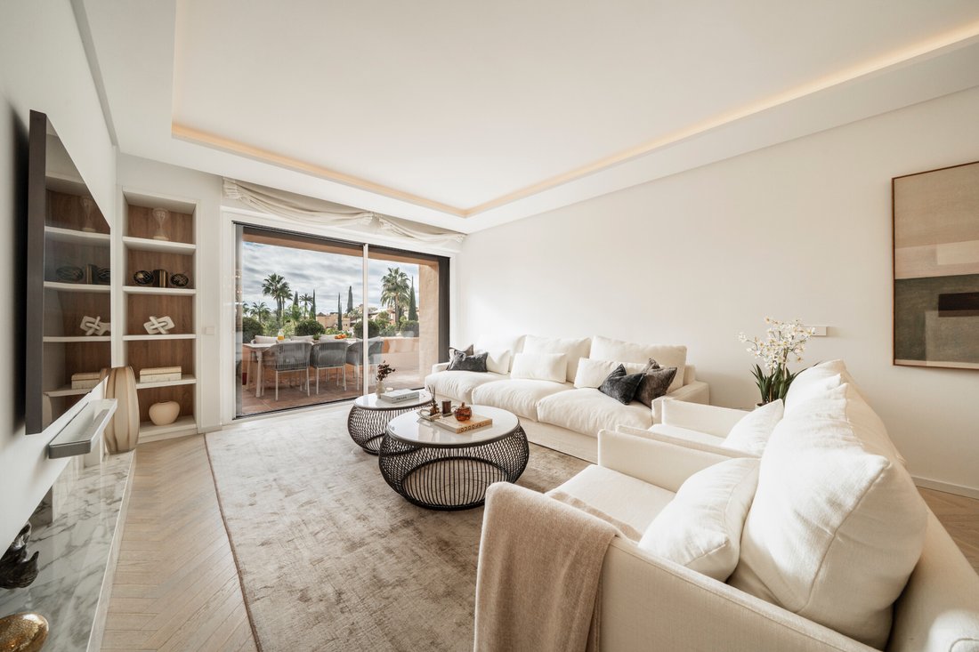 Penthouse in Estepona, Andalusia, Spain 2 - 18631394
