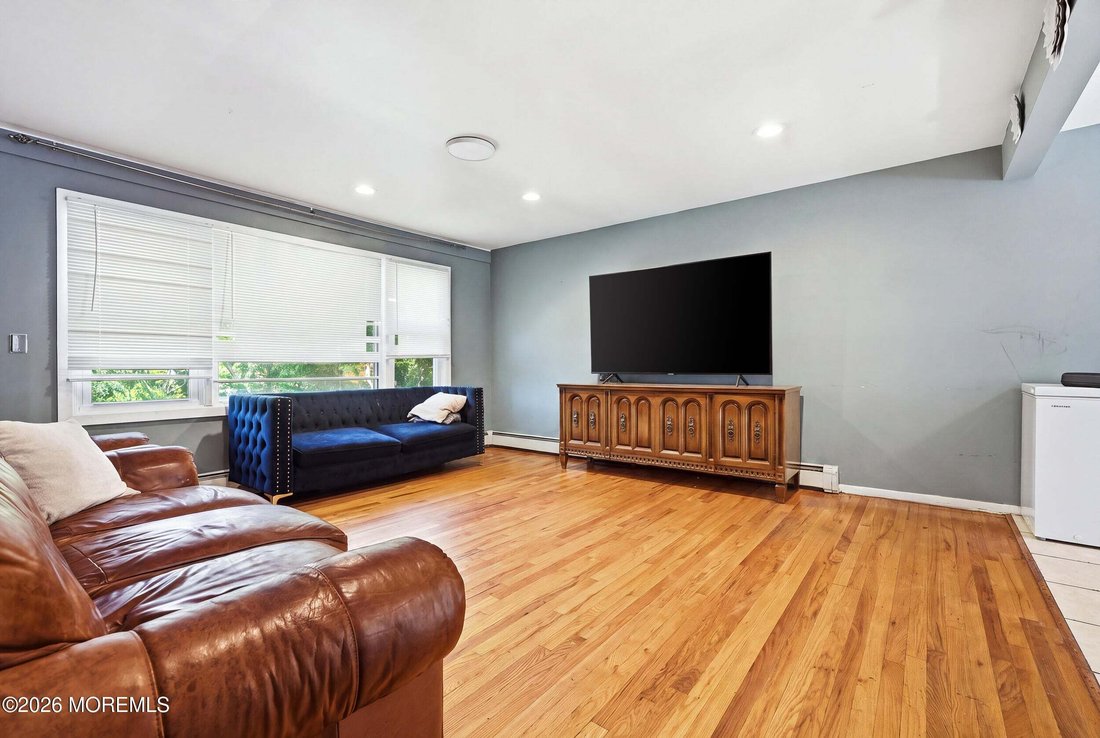 House in Long Branch, New Jersey, United States 2 - 18631046