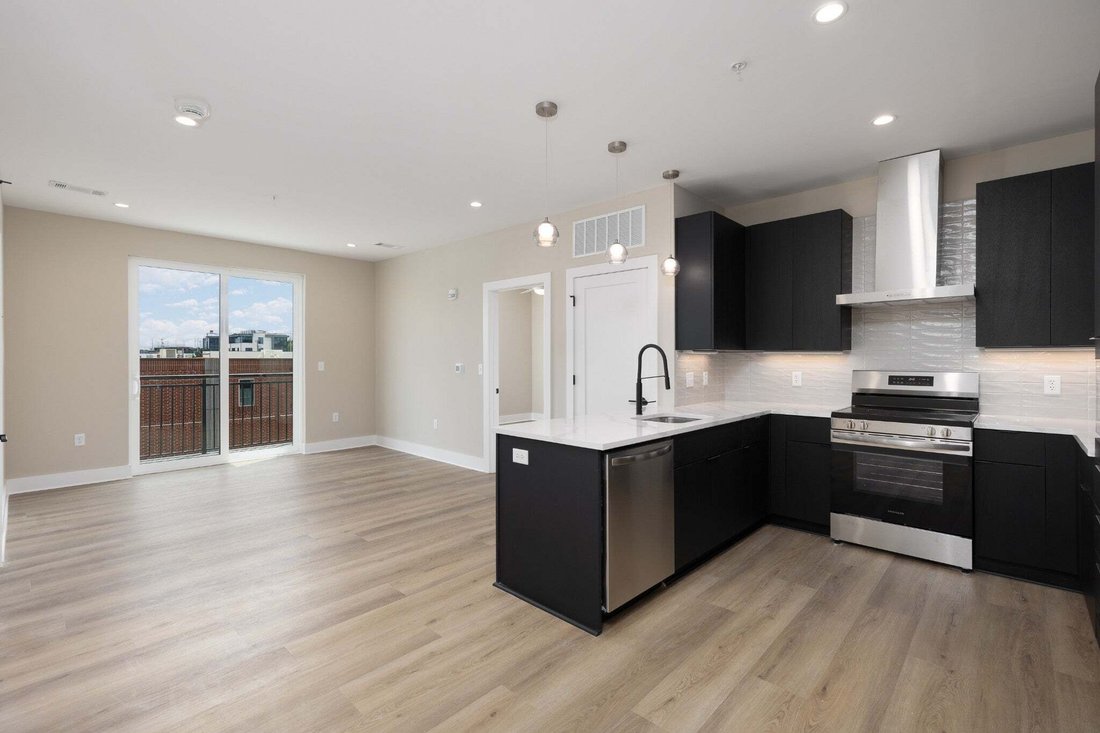 Condo in Nashville, Tennessee, United States 1 - 18631173
