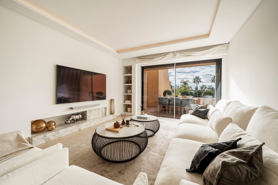 Penthouse in Estepona, Andalusia, Spain 1 - 18631394
