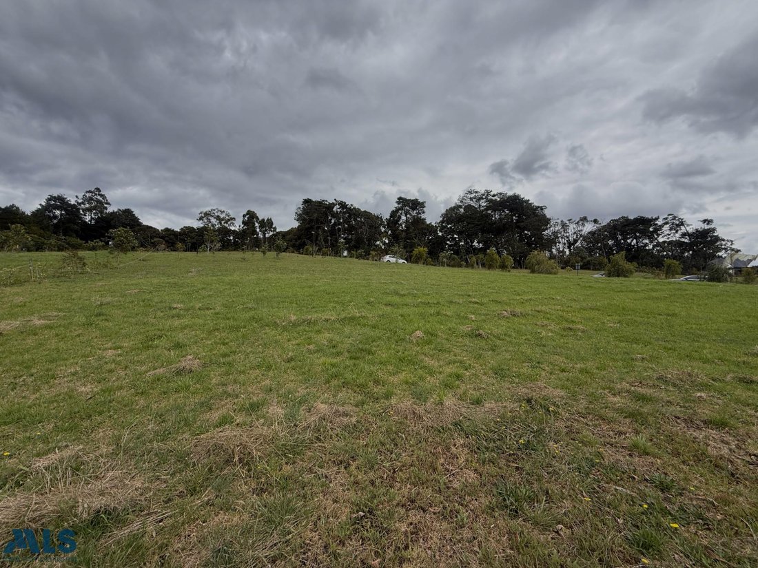 Land in Envigado, Antioquia, Colombia 1 - 18631306