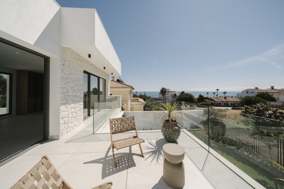 Villa in Estepona, Andalusia, Spain 1 - 18631506