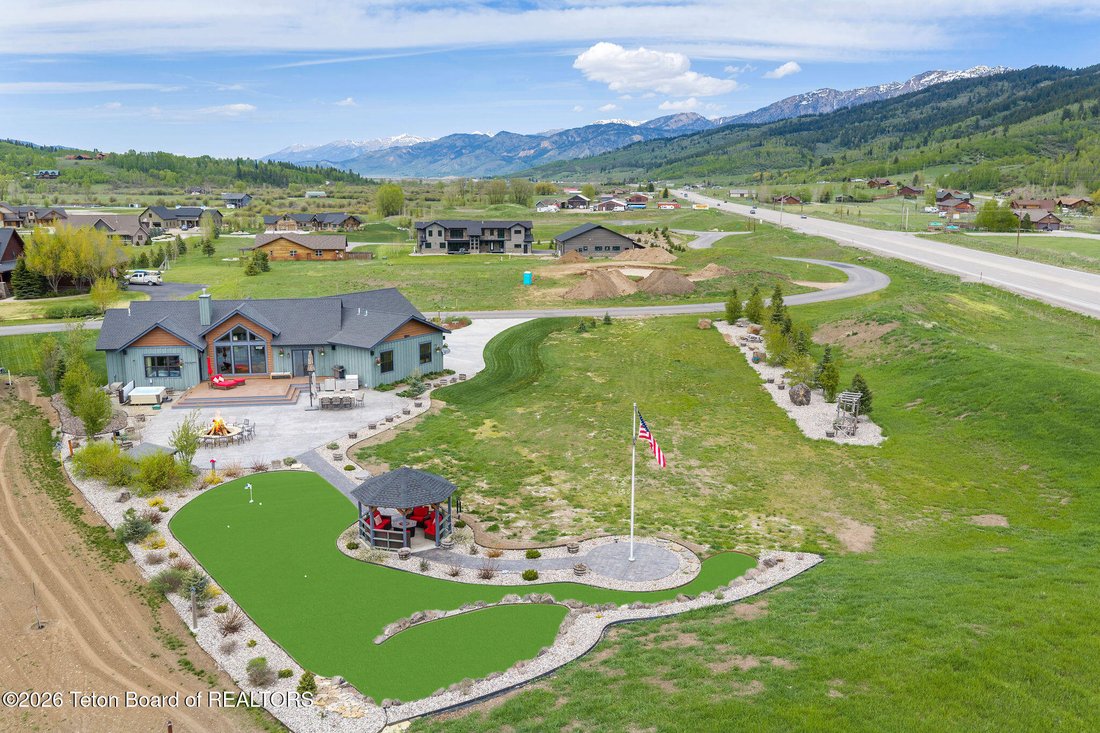 House in Freedom, Wyoming, United States 4 - 18630923