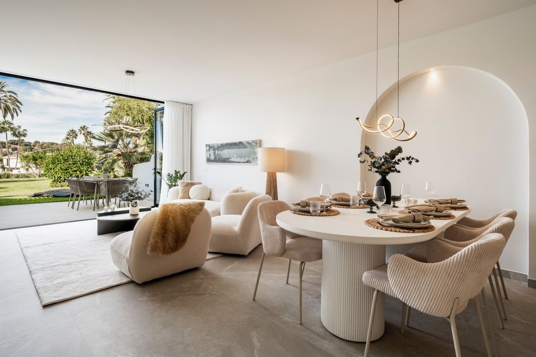 Townhouse in Nueva Andalucia, Marbella, Spain 2 - 18631478