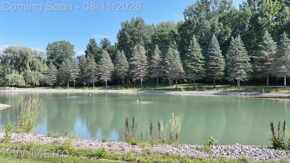 House in Saginaw, Michigan, United States 3 - 18630970