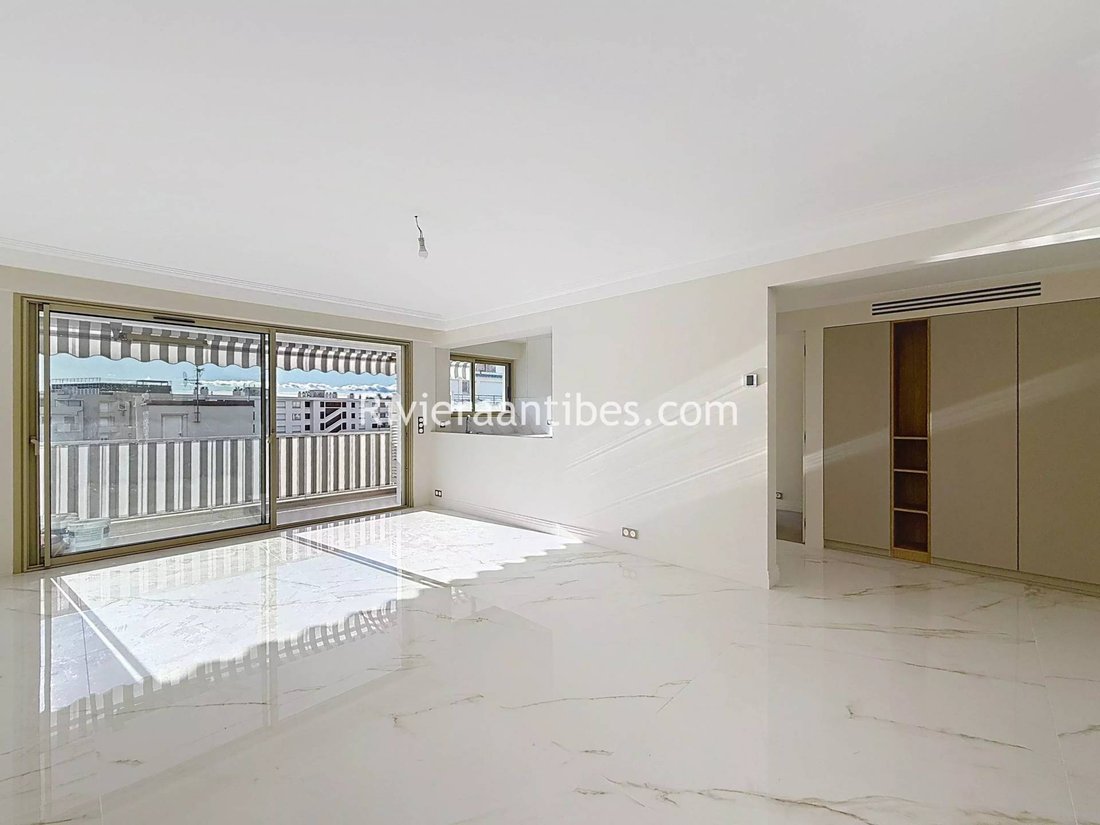 Apartment in Fontmerle, Antibes, France 2 - 17090577