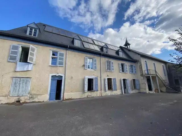 Tenuta a Graix, Auvergne-Rodano-Alpi, Francia 3 - 16461566
