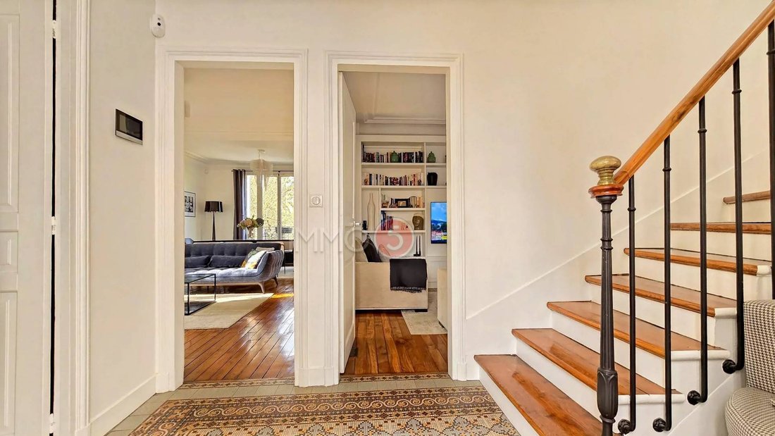 House in Thiers, Le Raincy, France 3 - 17480557