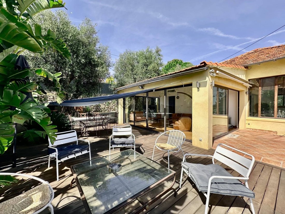 Villa in Brusquet-Retenaou-Devens, Vallauris, France 4 - 15653638