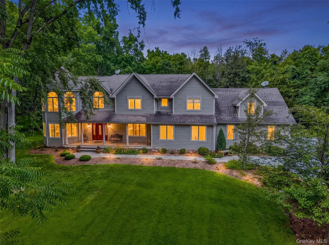 House in Warwick, New York, United States 1 - 18630926