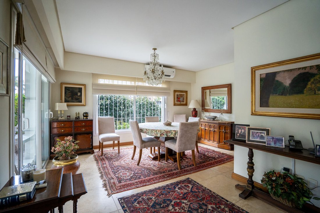 Apartment in Montevideo, Departamento de Montevideo, Uruguay 4 - 18631415