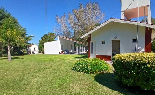 Condo in Abasto, Buenos Aires Province, Argentina 1
