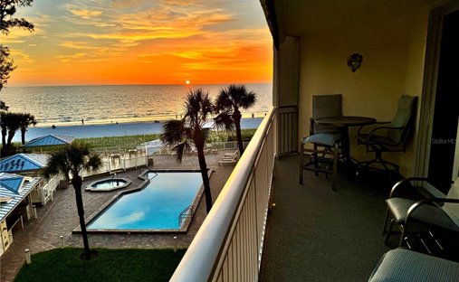 Condo in Indian Shores, Florida, United States 1