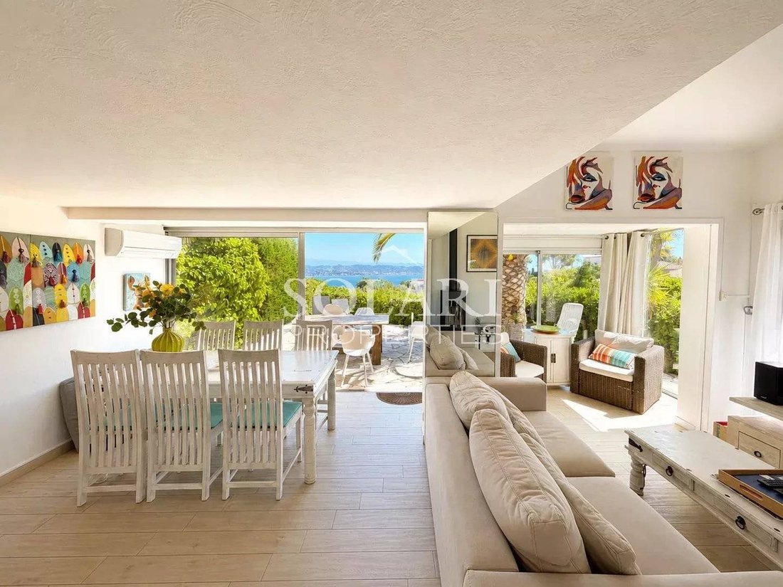 Villa in Théoule-sur-Mer, Provence-Alpes-Côte d'Azur, France 3 - 18009723