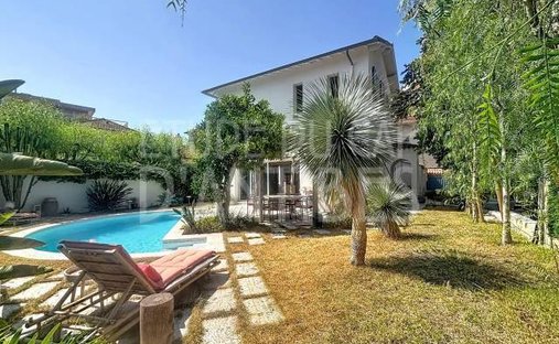 Villa in Les Bastides, Antibes, France 1