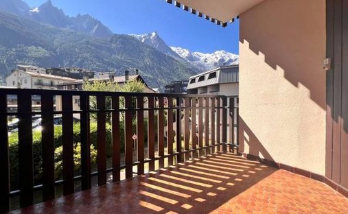 Apartment in Chamonix-Mont-Blanc, Auvergne-Rhône-Alpes, France 1