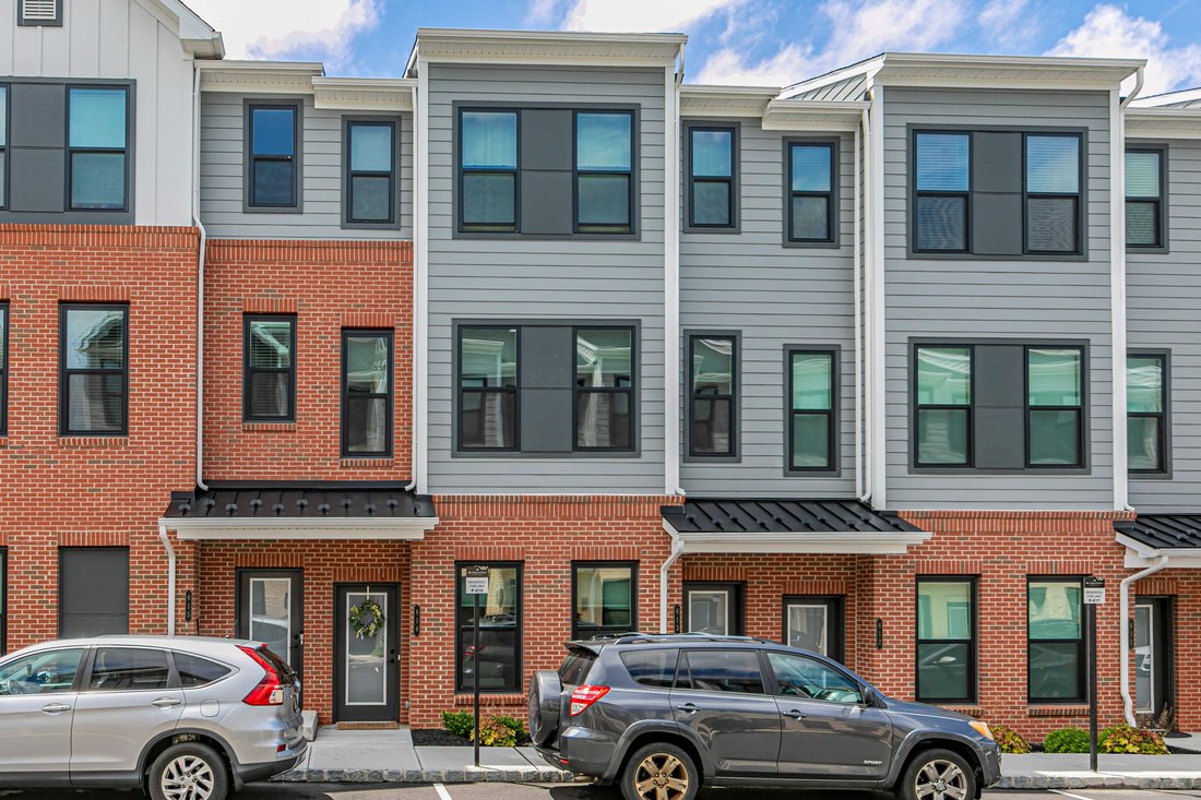 Townhouse in West Windsor Township, New Jersey, United States 2 - 18631275