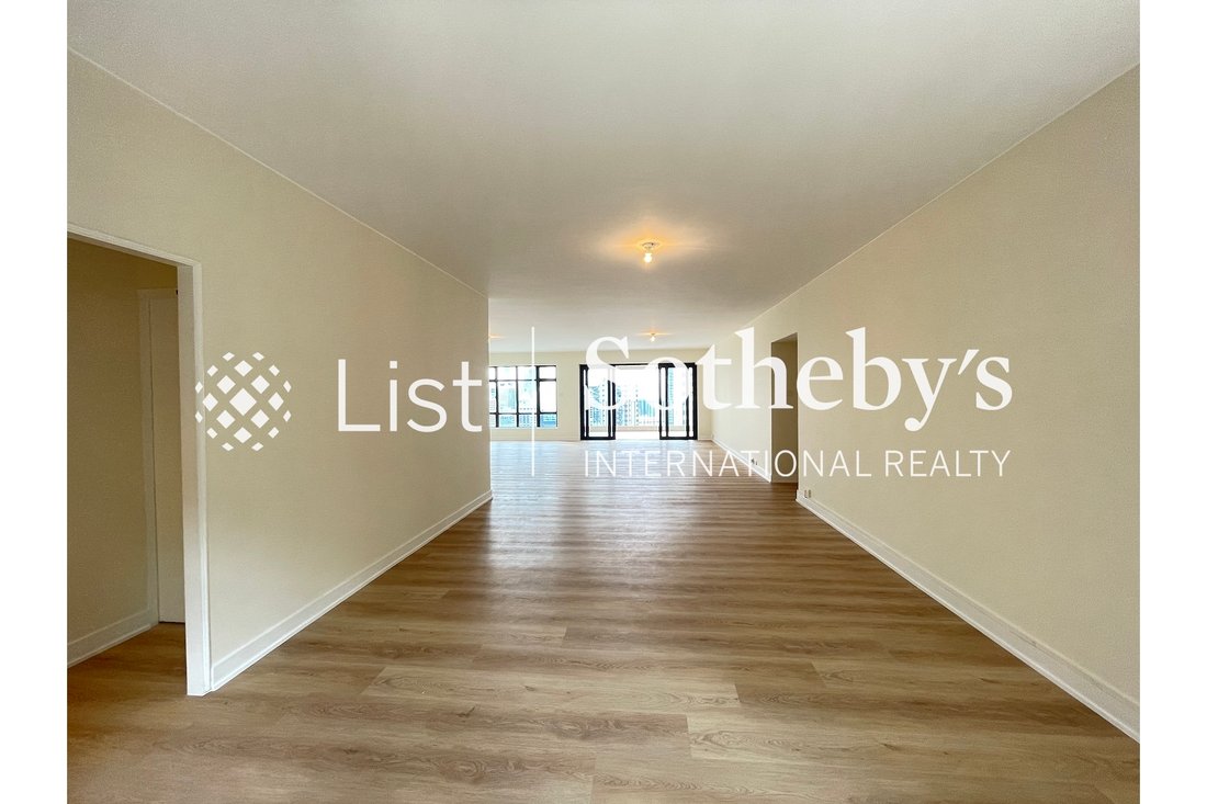 Apartment in Mid-Levels Central, Hong Kong 4 - 18631252