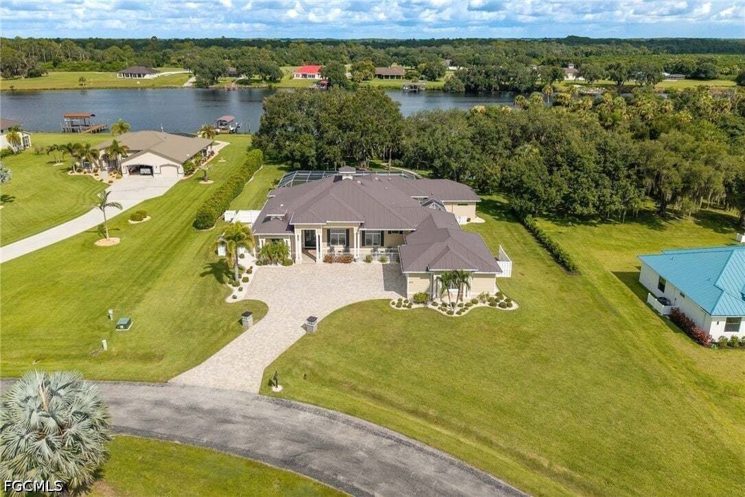 House in Fort Denaud, Florida, United States 1 - 18631080