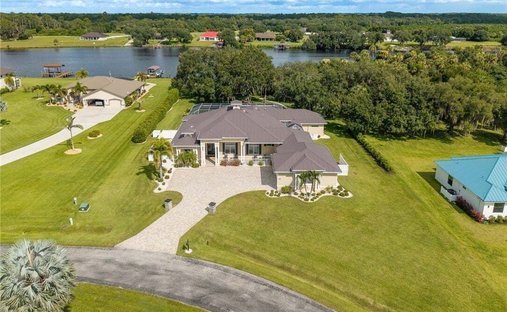 House in Fort Denaud, Florida, United States 1