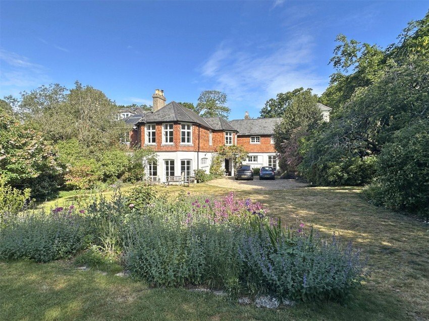 House in Christchurch, England 1 - 17494128