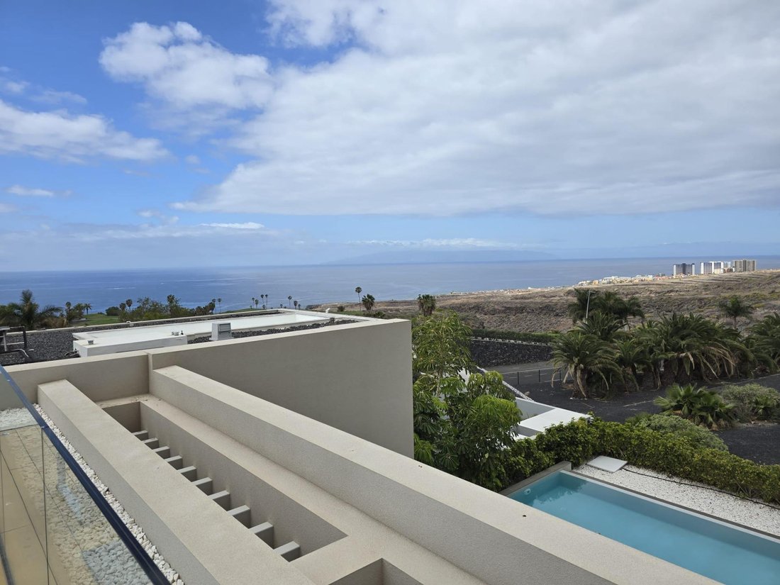 Villa in Adeje, Canary Islands, Spain 5 - 18631304