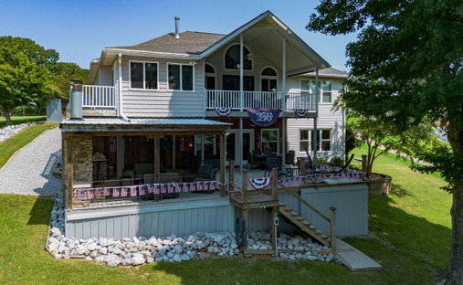 House in Eddyville, Kentucky, United States 1