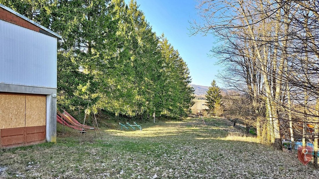 Estate in Cruseilles, Auvergne-Rhône-Alpes, France 4 - 17438488