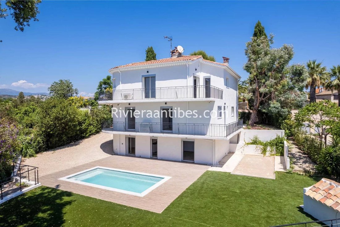 House in Fontmerle, Antibes, France 2 - 15675576