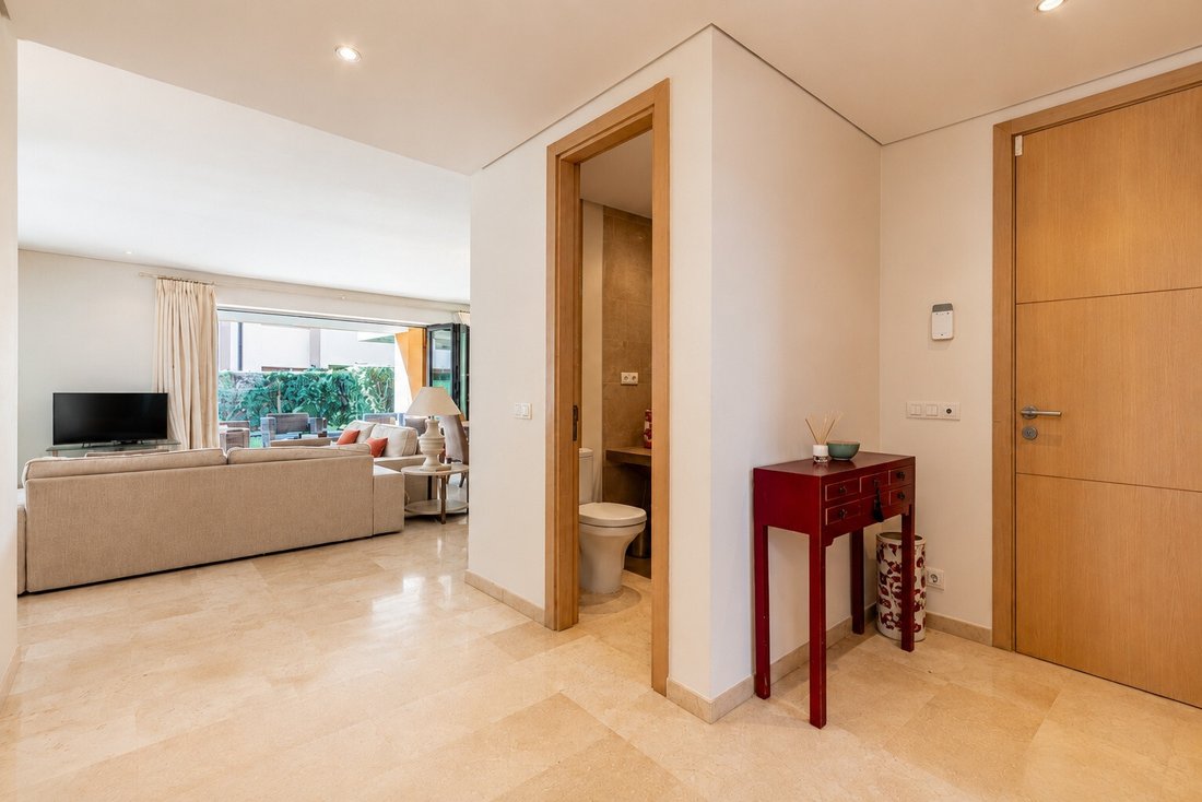 Apartment in Sotogrande, San Roque, Andalusia 4 - 18631105