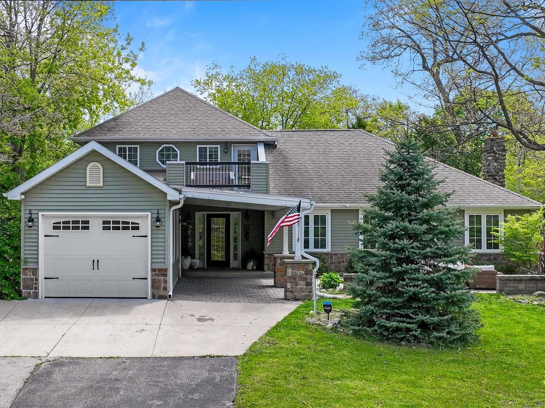 House in Fontana-on-Geneva Lake, Wisconsin, United States 1 - 18631085